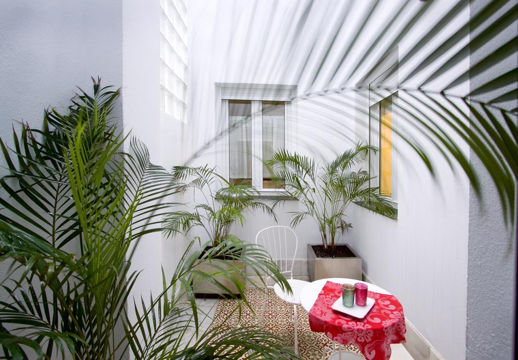 Apartamentos Plaza Pilatos Séville Extérieur photo