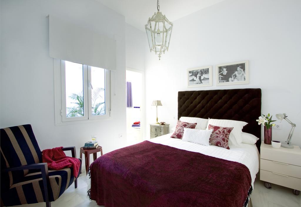 Apartamentos Plaza Pilatos Séville Extérieur photo