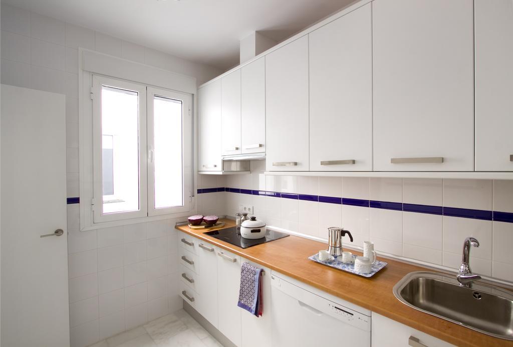 Apartamentos Plaza Pilatos Séville Extérieur photo