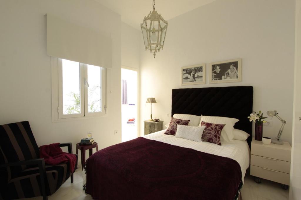 Apartamentos Plaza Pilatos Séville Extérieur photo