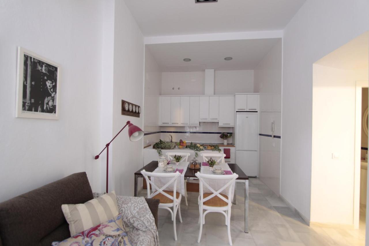 Apartamentos Plaza Pilatos Séville Extérieur photo